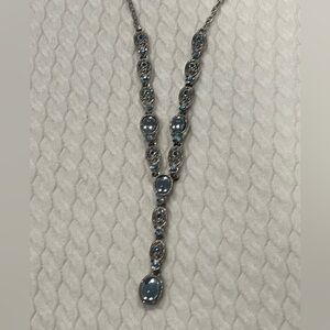 Fashion jewelry elegant Blue and Silver Necklace/11 in long